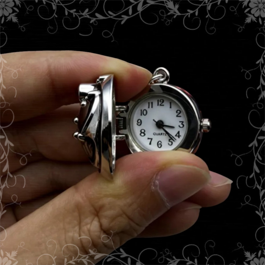 ཐི Elena Gilbert Watch Necklace ཋྀ