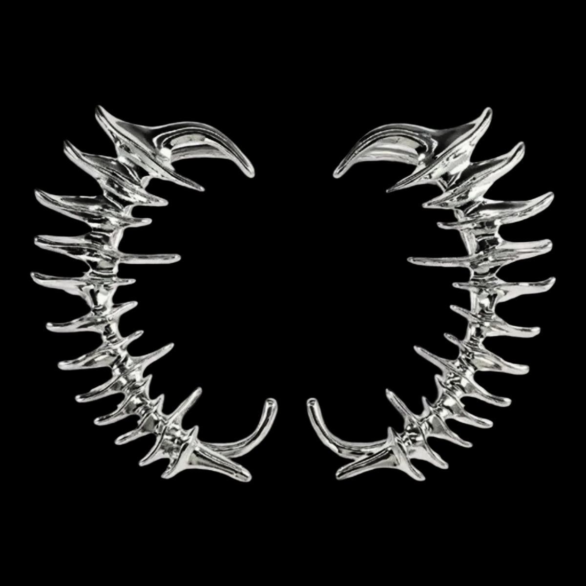 ཐི Spiked Ear Cuff (large size) ཋྀ