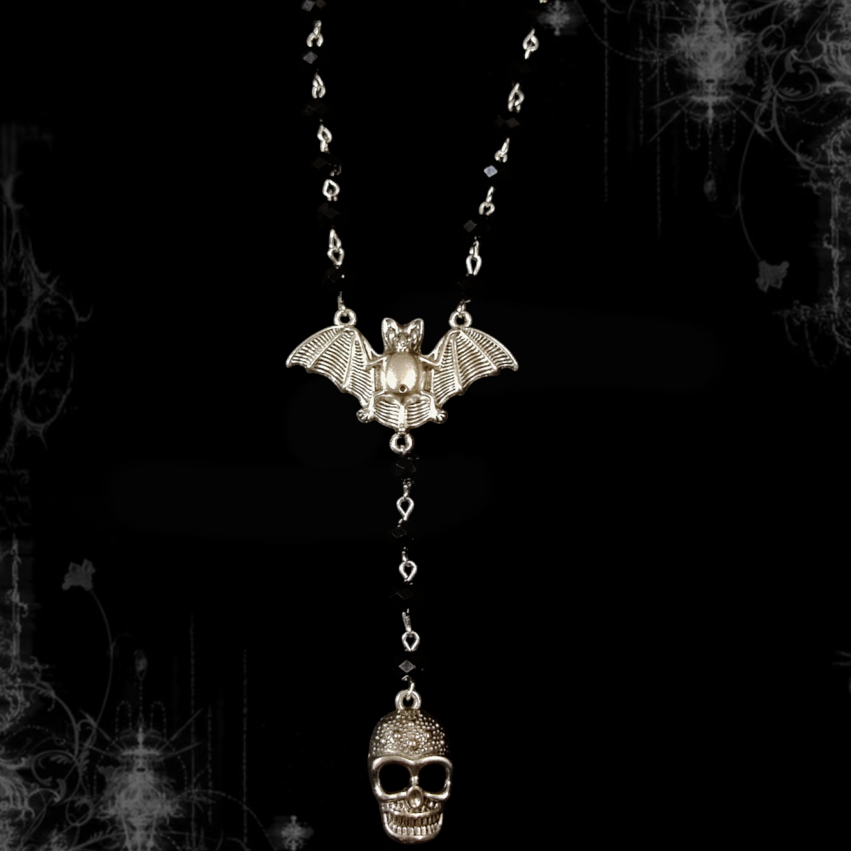 ཐི Bat Y Necklace ཋྀ