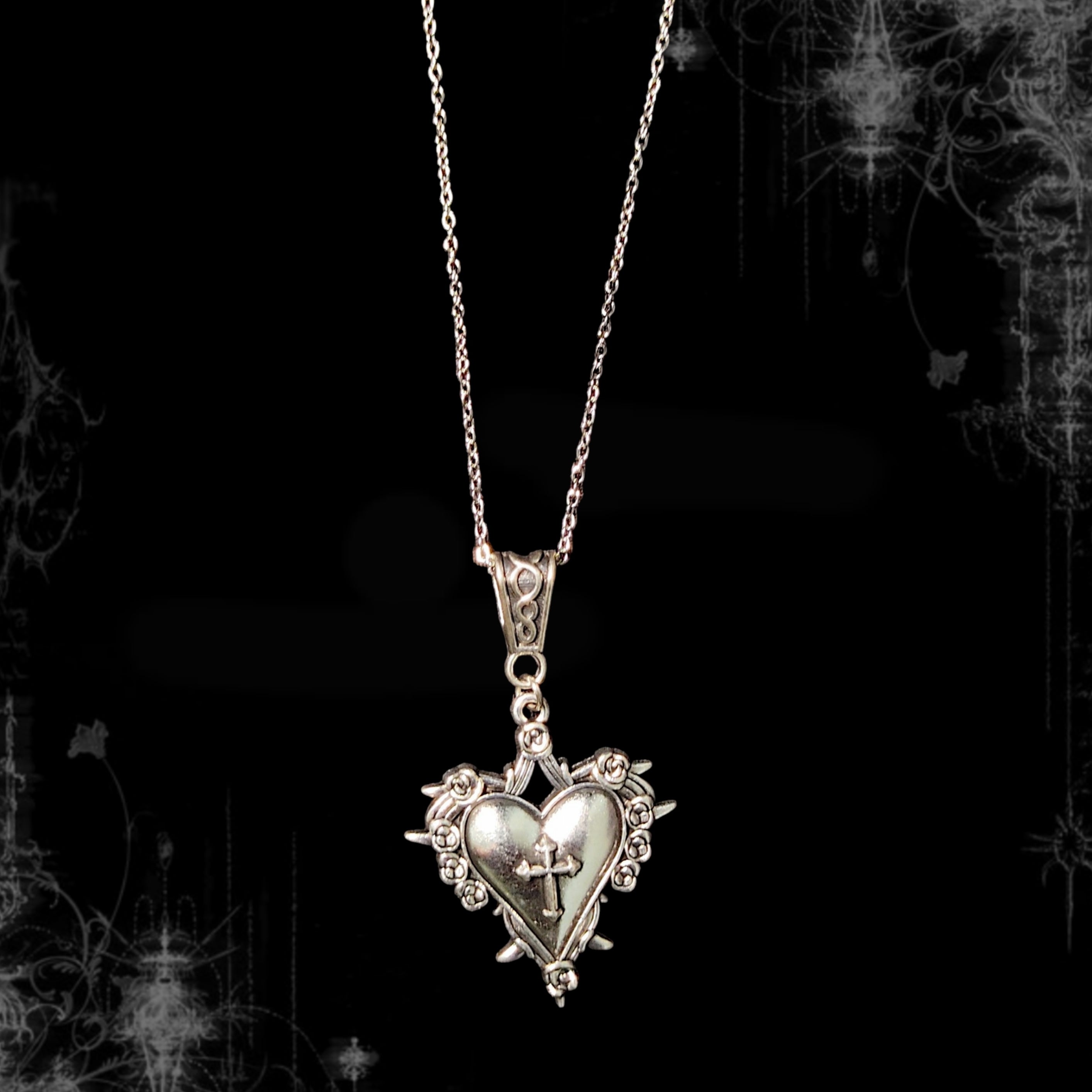ཐི Fallen Grace 3 Layer Necklace ཋྀ