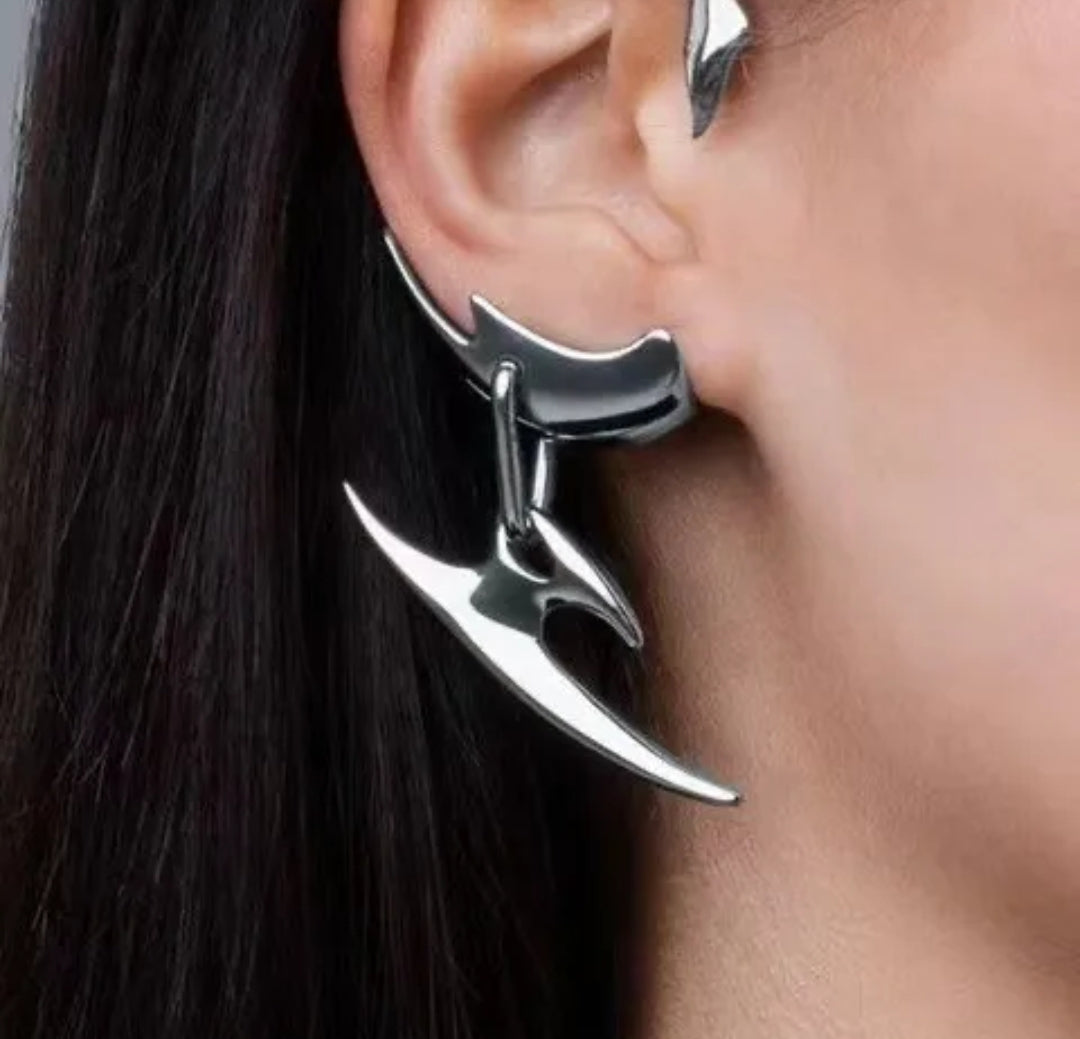 Viper Ear Cuff