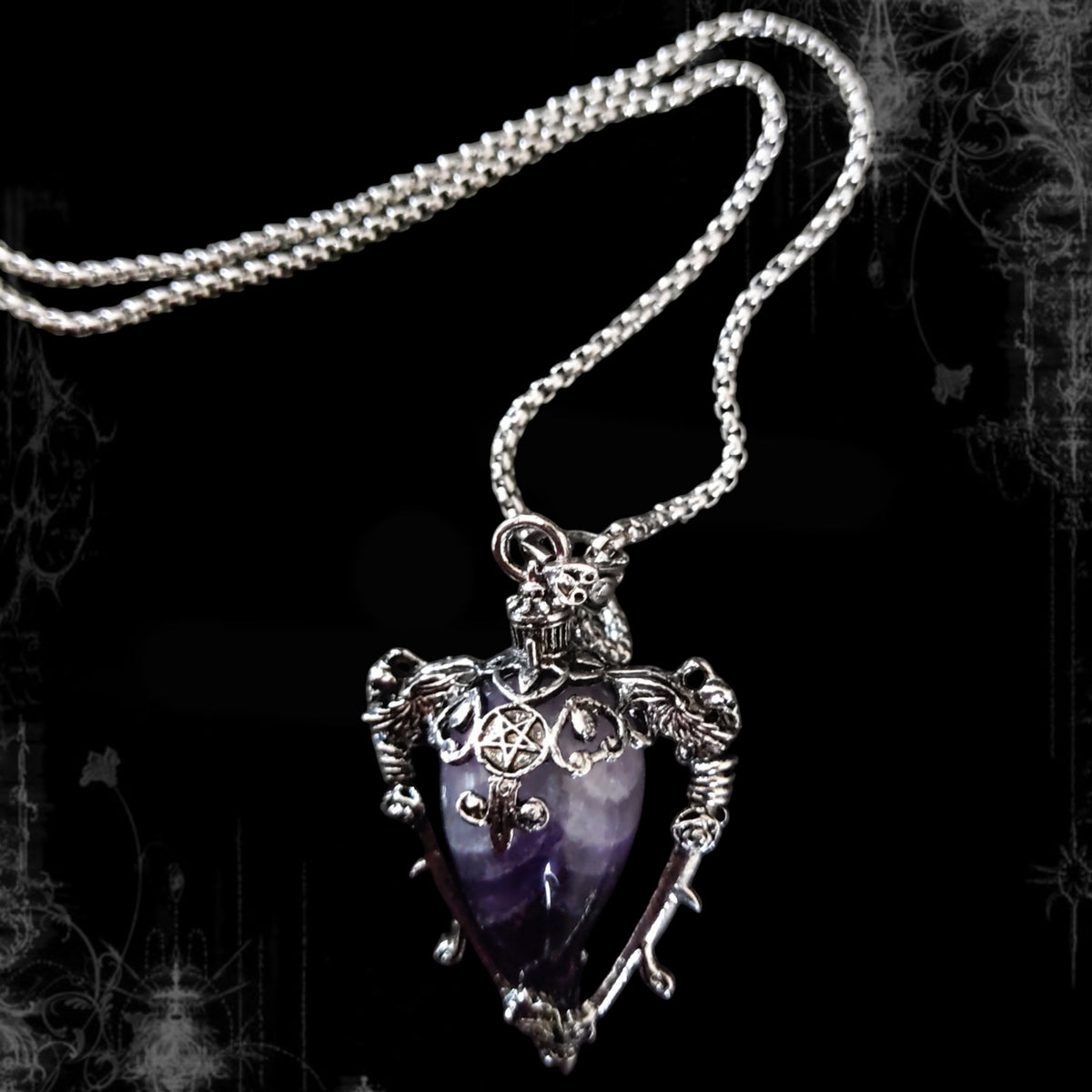 ཐི Amethyst Necklace ཋྀ