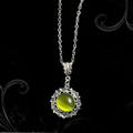 ཐི Verdant Necklace ཋྀ