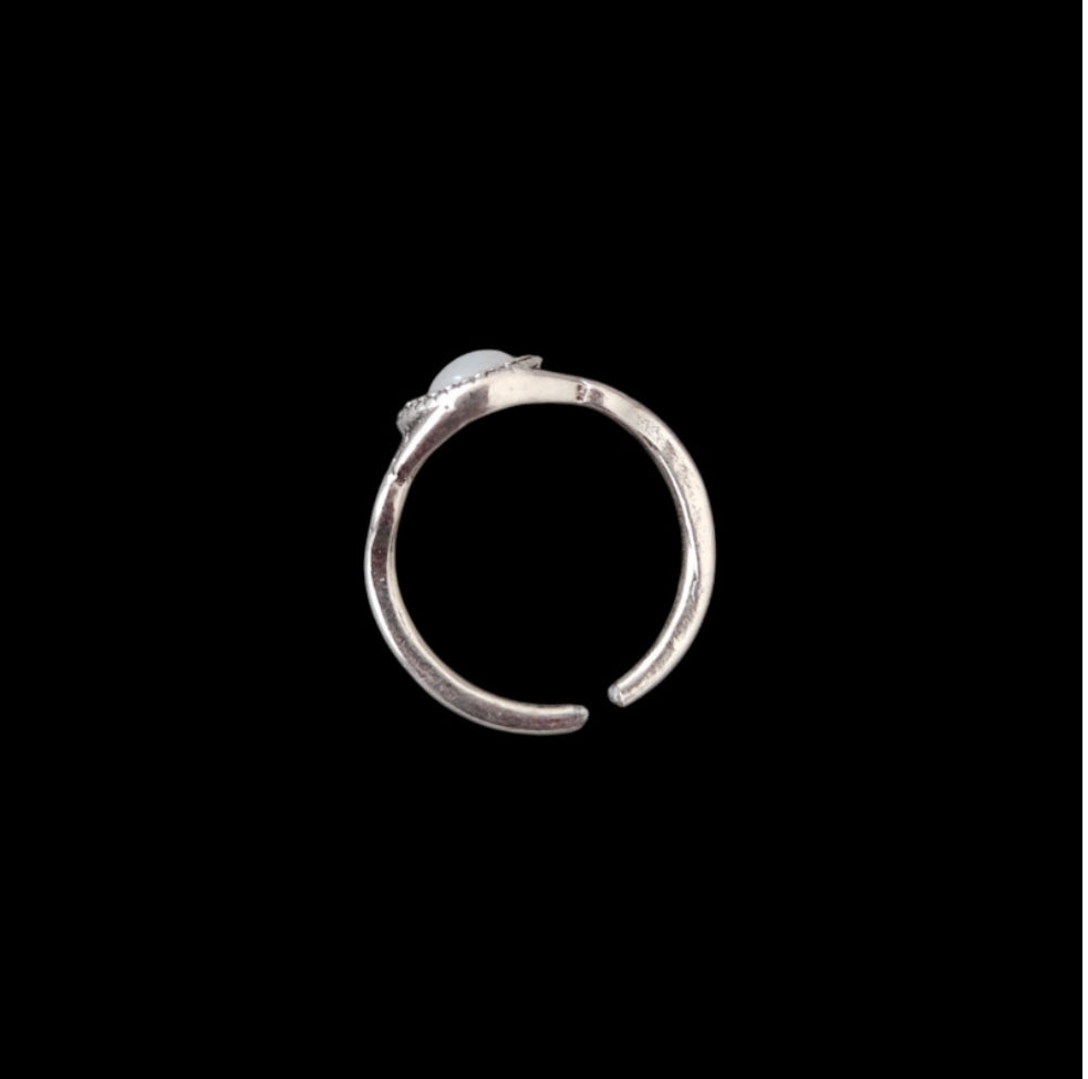 ˚₊‧꒰ა Lunar Tear Ring ໒꒱ ‧₊˚