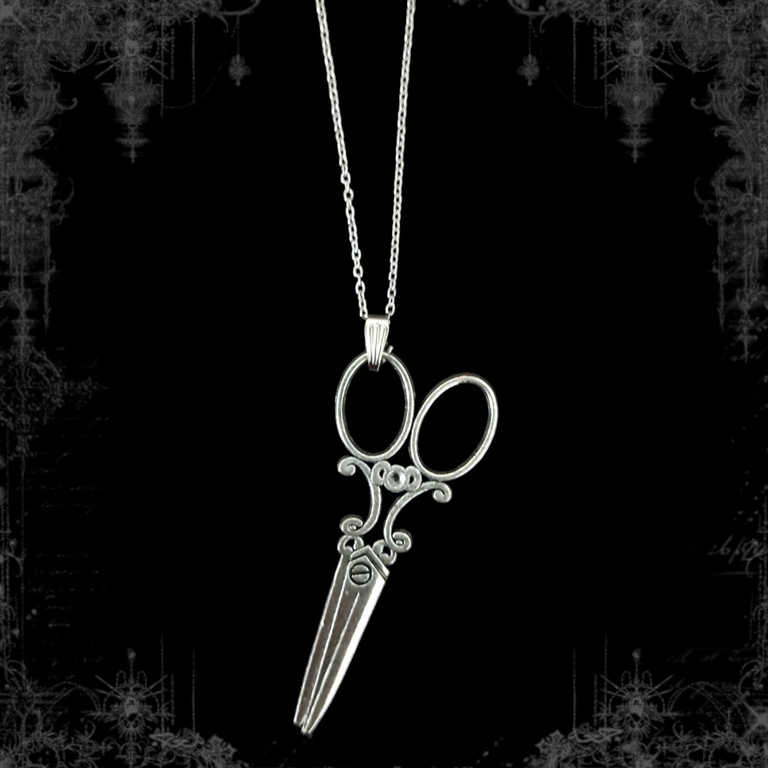 ཐི Scissor Necklace ཋྀ