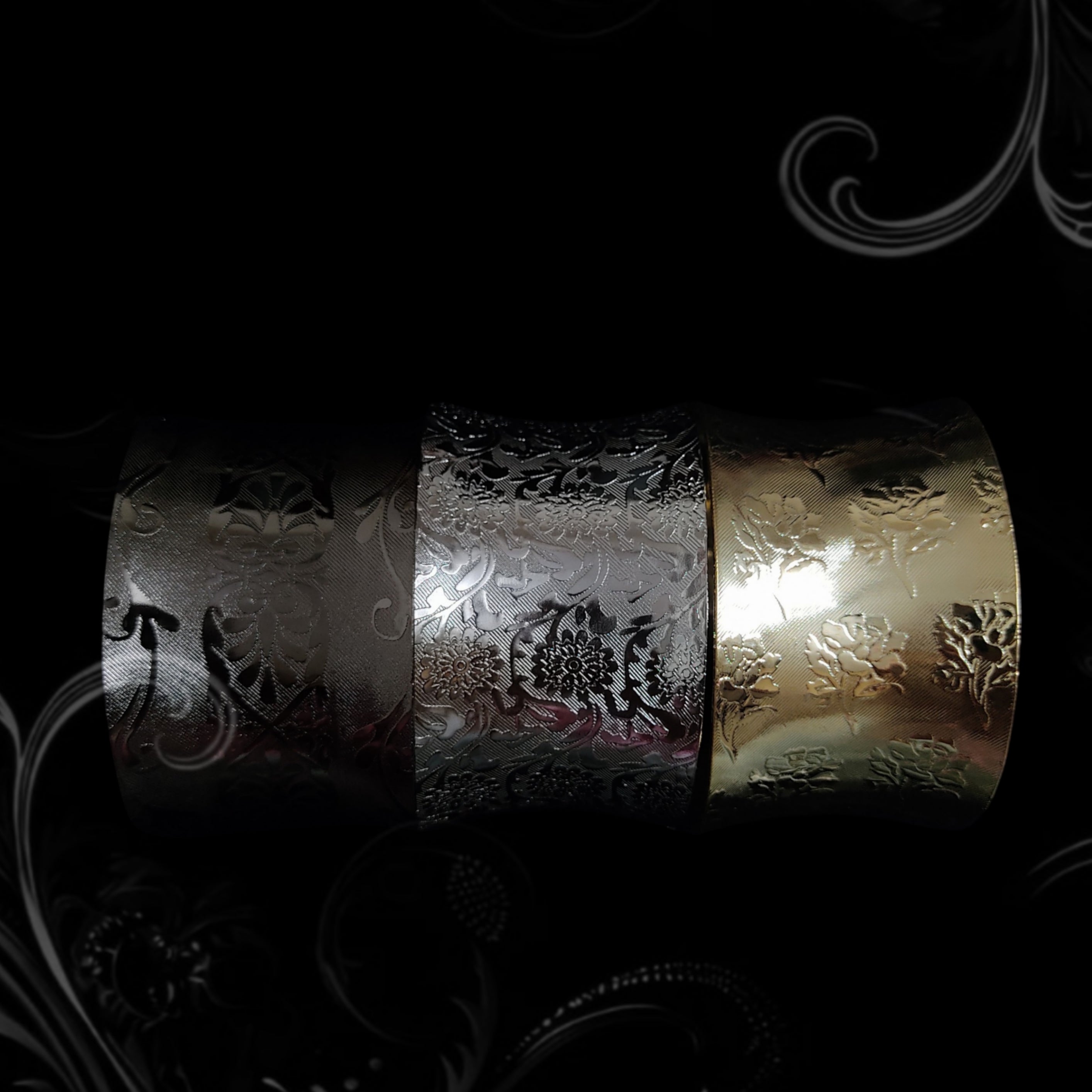 ཐི Cuff (2) ཋྀ