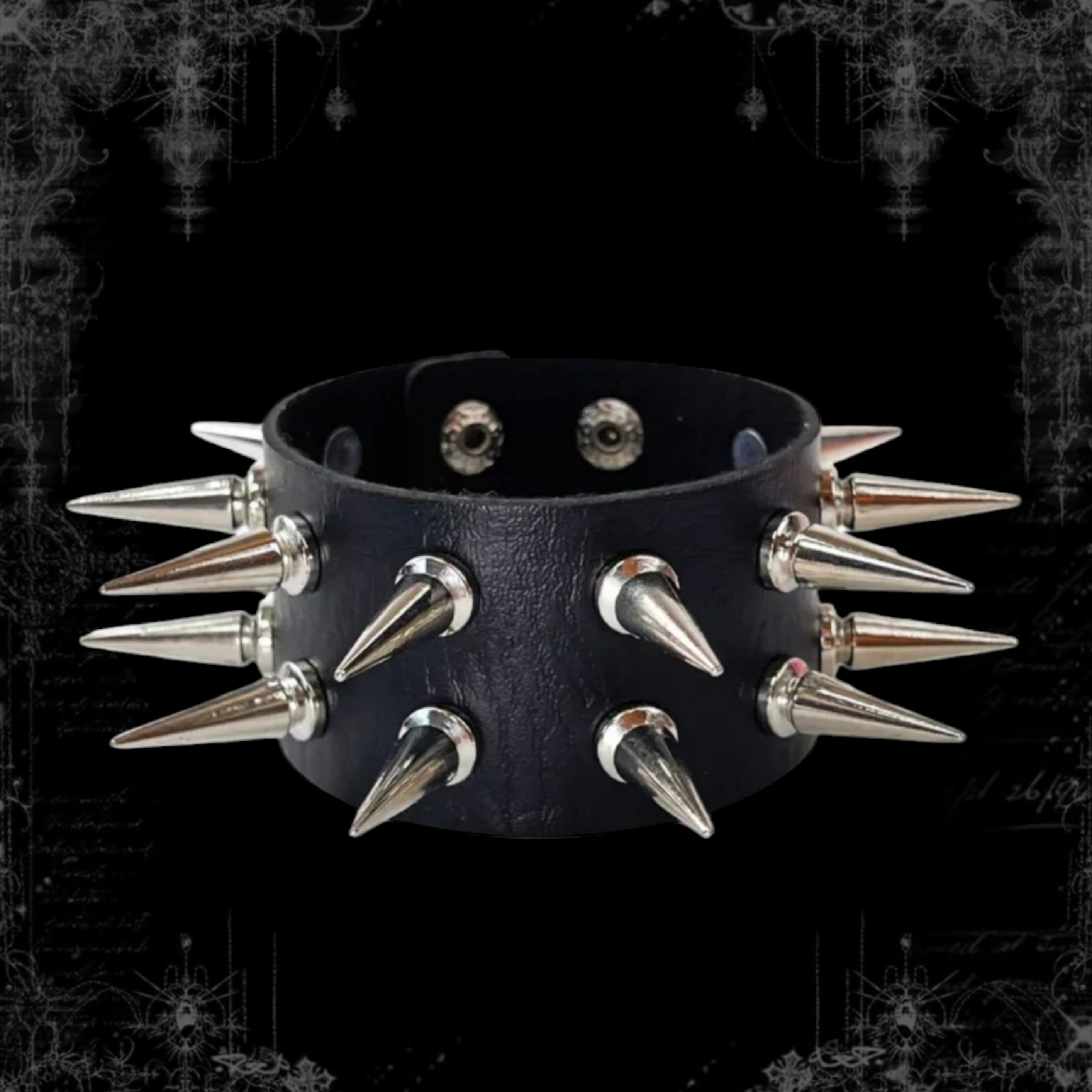 ཐི Spike Bracelet ཋྀ