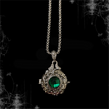 ཐི Vintage Locket Necklace ཋྀ