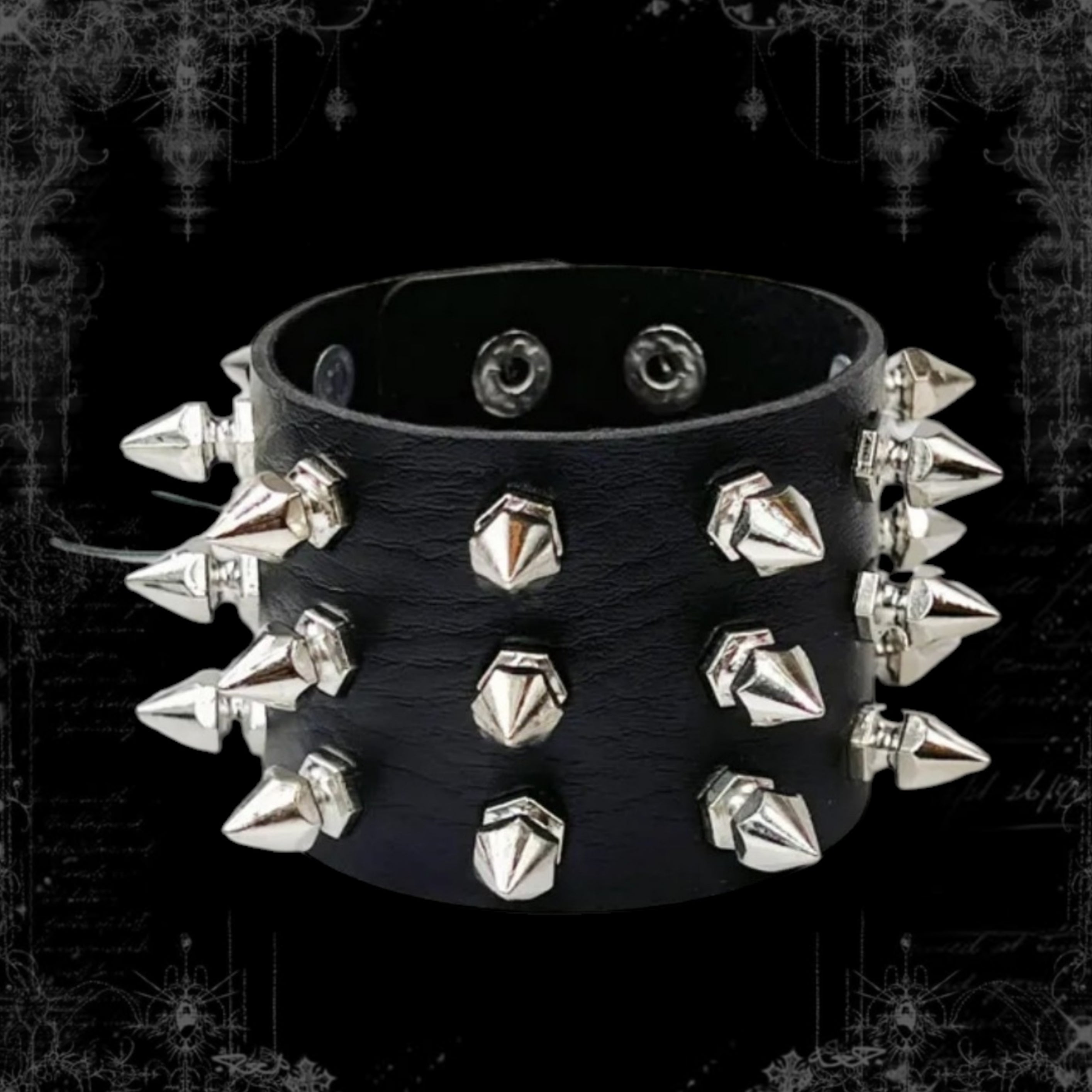 ཐི Chaos Bracelet ཋྀ