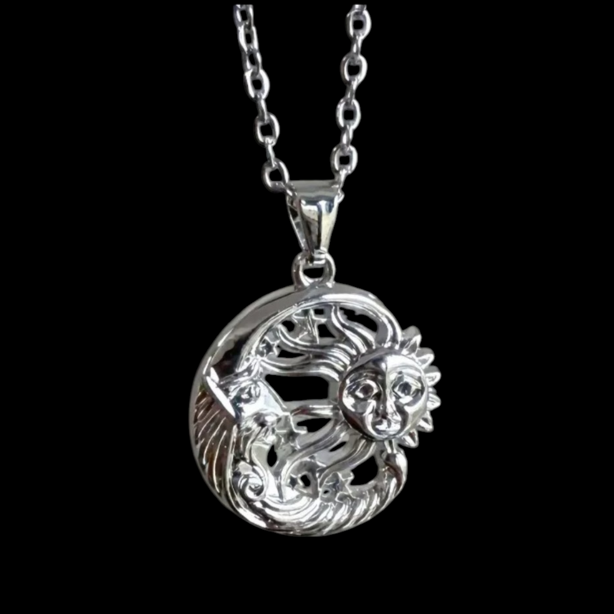 ཐི Moon & Sun Necklace ཋྀ