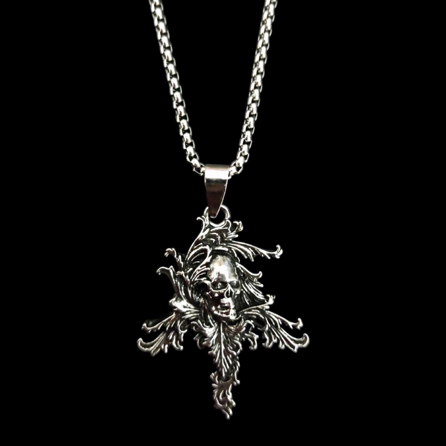 ཐི Skull Necklace ཋྀ