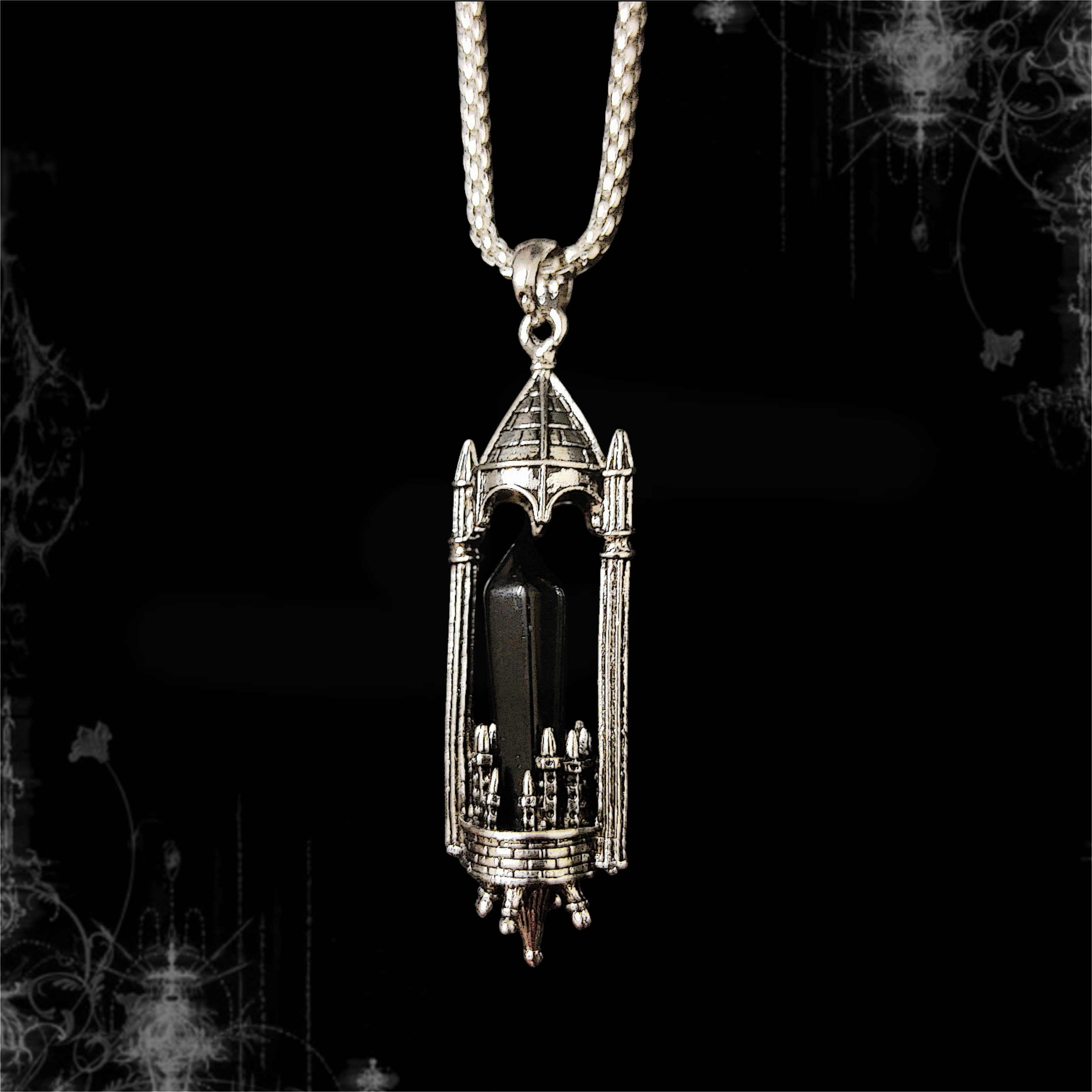 ཐི Gothic Crystal Necklace ཋྀ