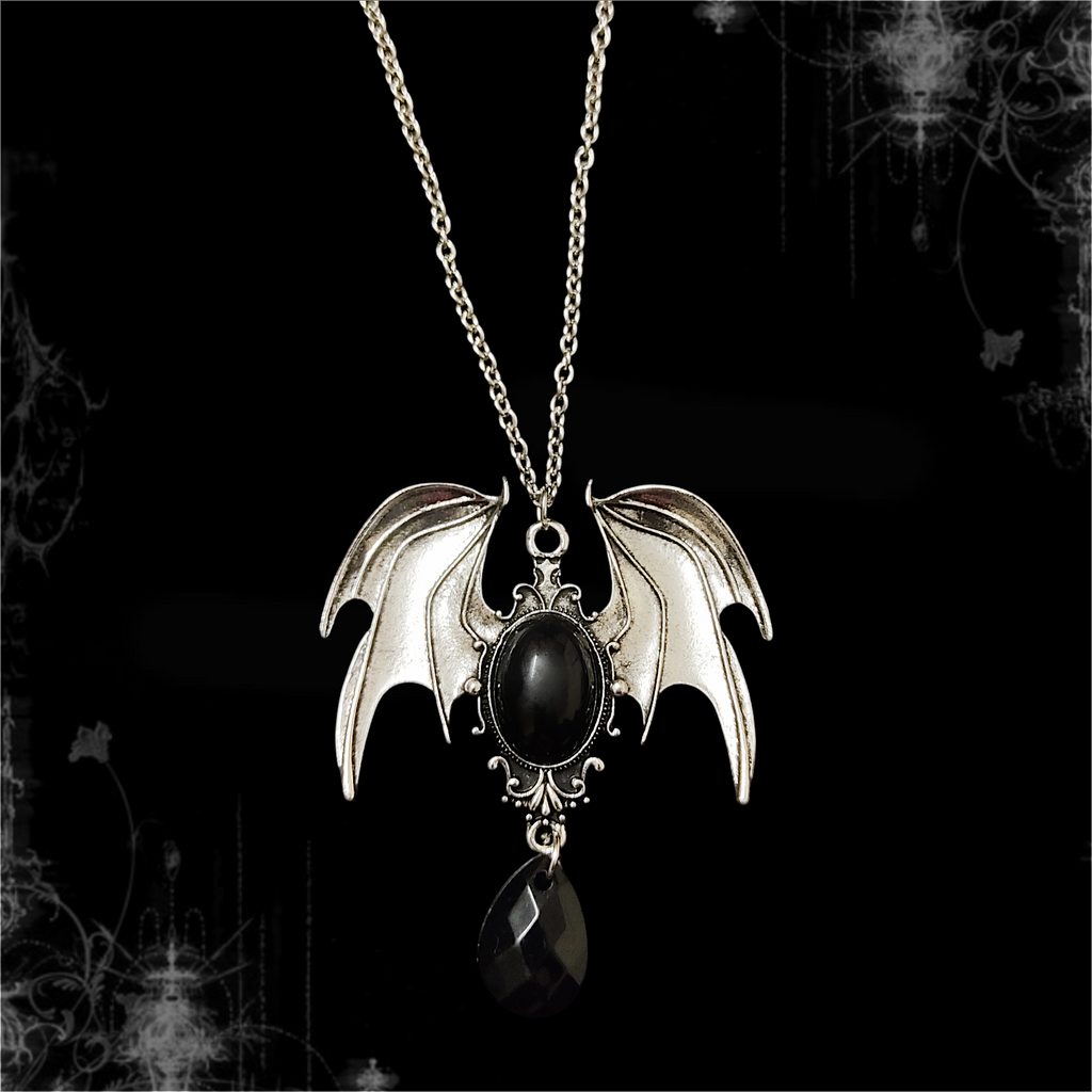 ཐི Abyss Wings Necklace ཋྀ
