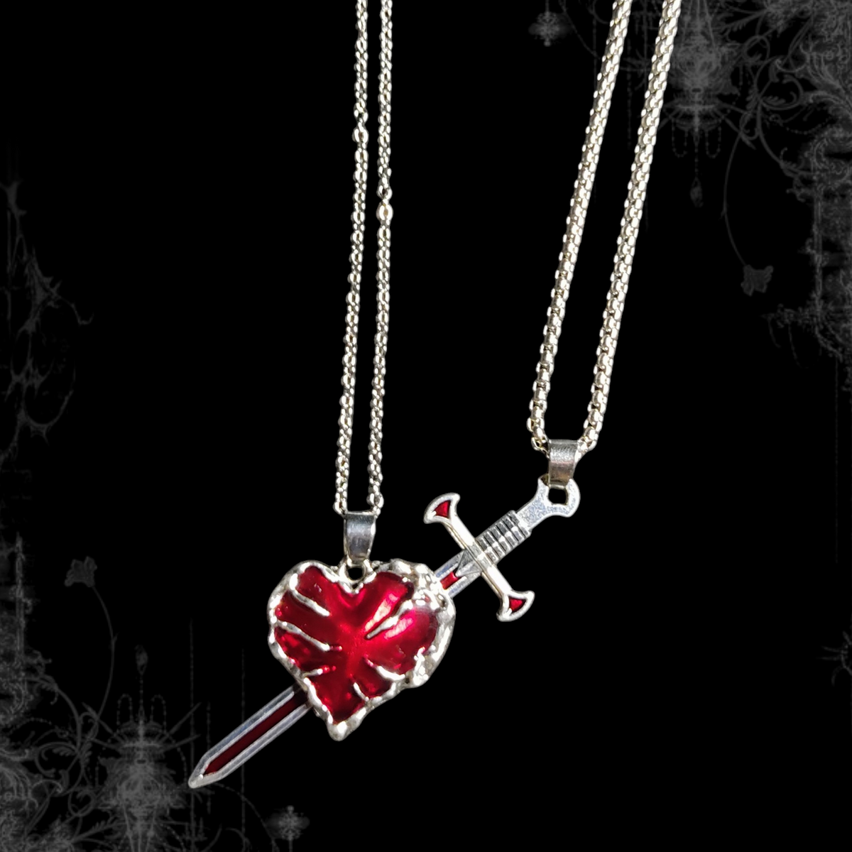 ·༻Stabbed in Love༺·