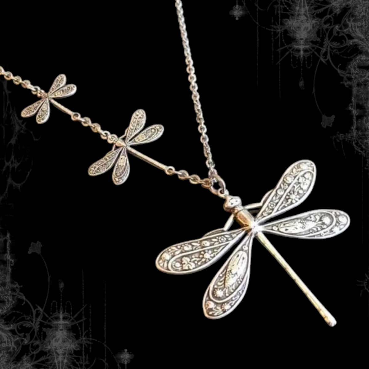 ཐི Dragonfly Necklace ཋྀ