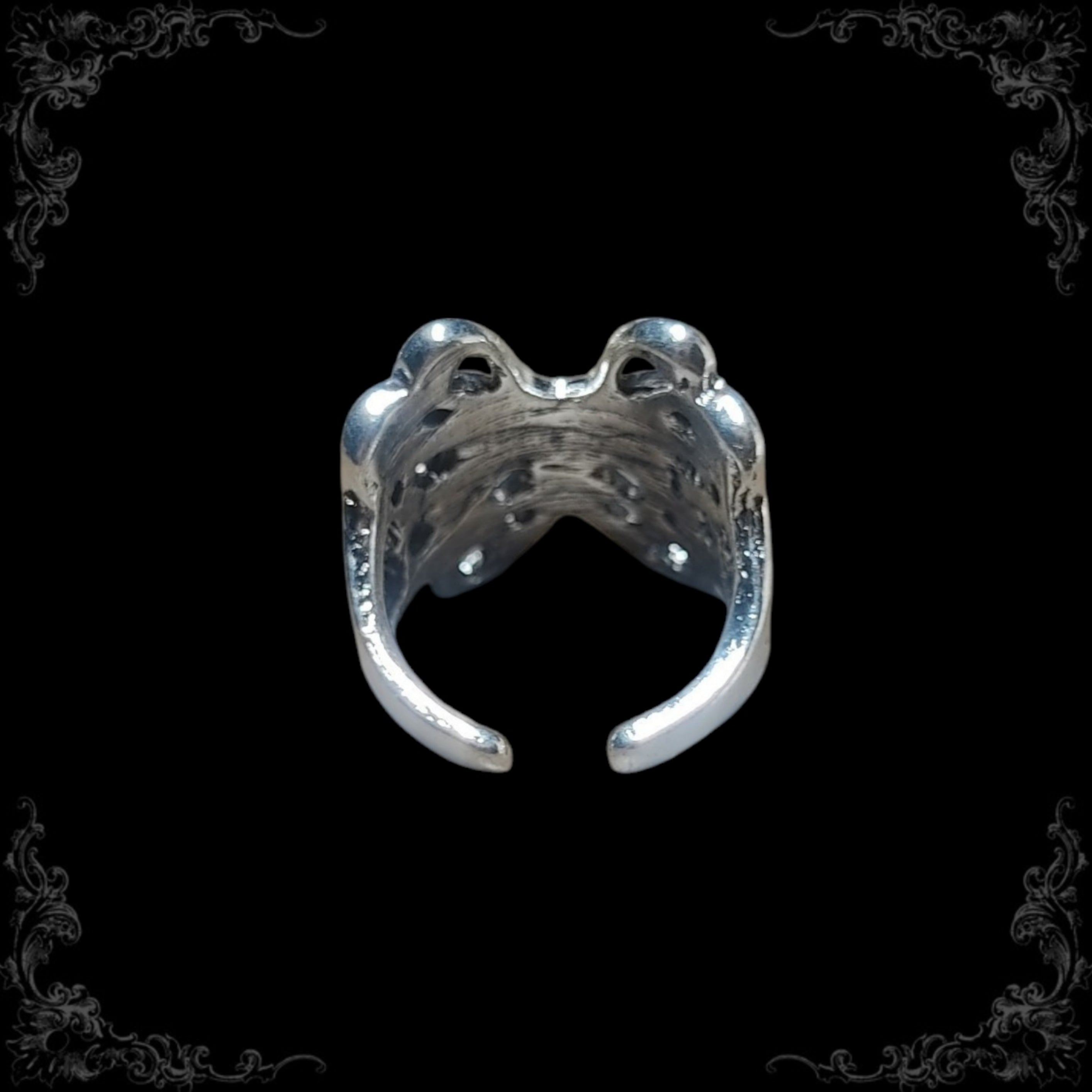 ˚˖𓍢ִ໋Butterfly Ring ⋆.°
