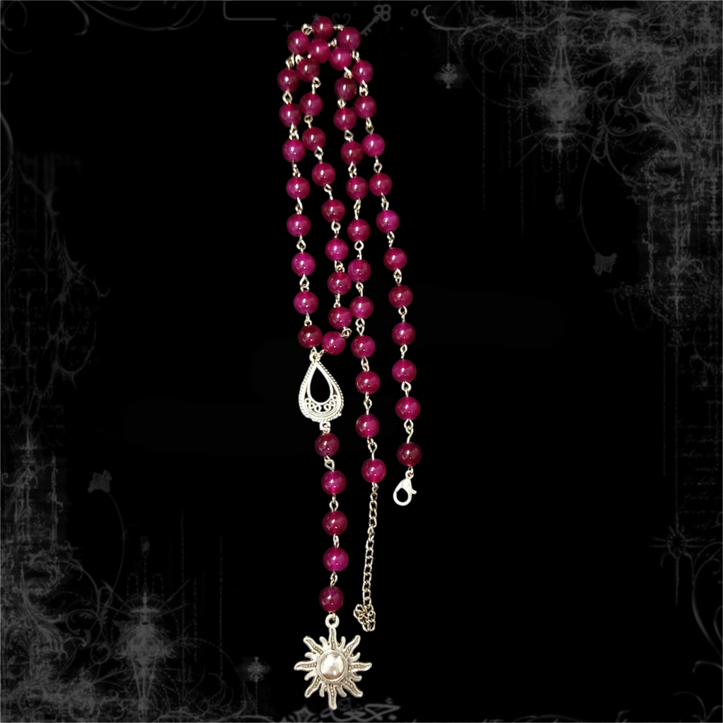 ཐི Fuchsia Necklace ཋྀ